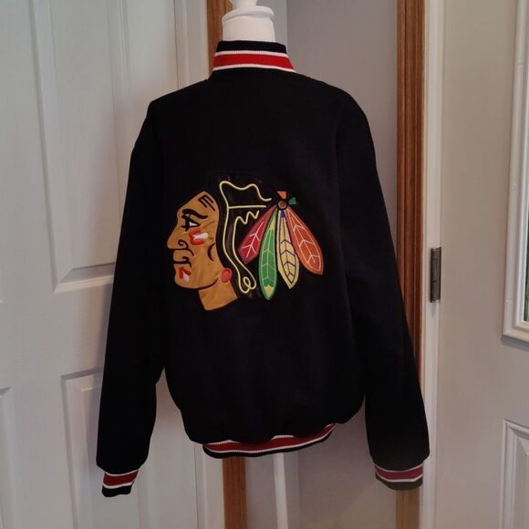 NWOT Blackhawks varsity/bomber style GIII Sports by Carl Banks size lg - Picture 4 of 10